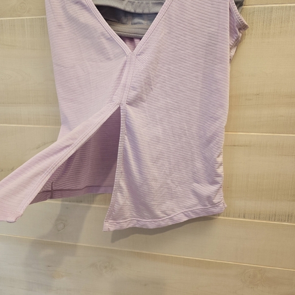 {M} Athleta Fully Focused Criss Cross Tank With Bra Pink Purple Lavender Gray - Picture 5 of 9